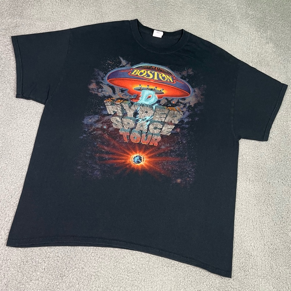 Boston band tee